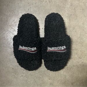 Balenciaga Black Textured Slides